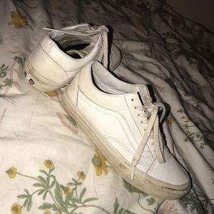 All white VANS sz 8